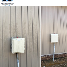 Baldwin-Countys-top-house-washing-company-recently-completed-a-professional-house-wash-and-concrete-cleaning-service-in-Spanish-Fort-Alabama-delivering-outstanding-results-and-a-very-satisfied-homeowner 6